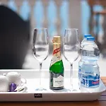 公寓 里瓦豪华套房酒店
