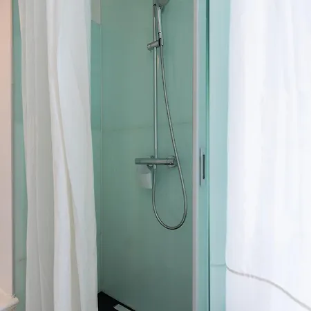 Riva Luxury דירה