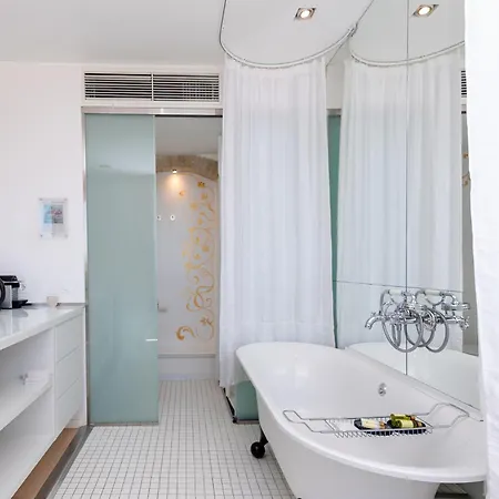 Riva Luxury ספליט