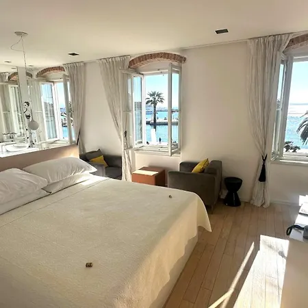 Riva Luxury Appartamento *