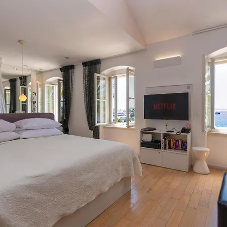 Apartment Riva Luxury