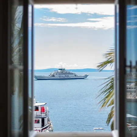 Riva Luxury Apartment Split