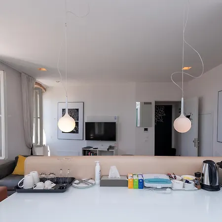 Apartment Riva Luxury Split