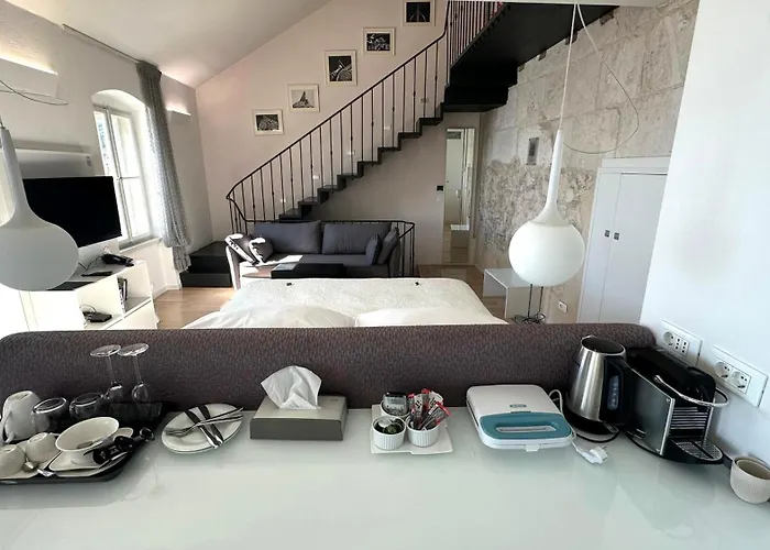 Riva Luxury Апартаменти Спліт