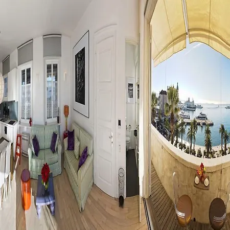 شقة Riva Luxury *